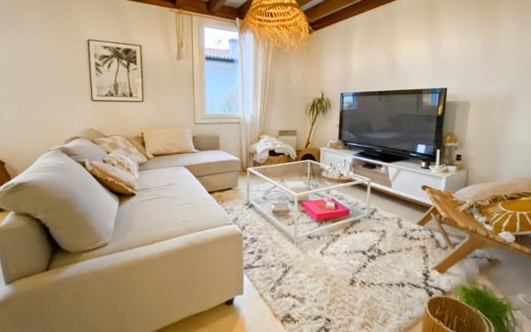 Maison à vendre    4 pièces •  Colayrac-Saint-Cirq