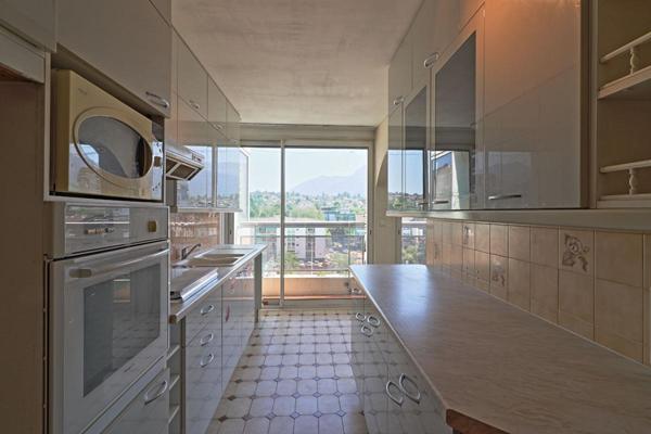 Appartement Annecy 3 chambres, 77.55 m² avec balcons, cave et garage
