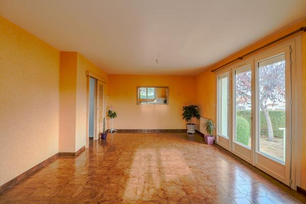 Maison 4 chambres, Montapins, Garage, 2h30 PARIS,proche commerces et écoles,NEVERS