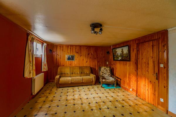 Maison 4 chambres, Montapins, Garage, 2h30 PARIS,proche commerces et écoles,NEVERS