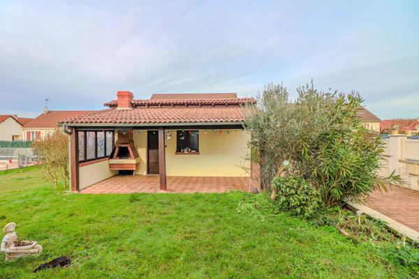 Maison 4 chambres, Montapins, Garage, 2h30 PARIS,proche commerces et écoles,NEVERS