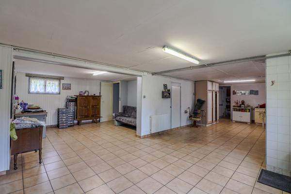 Maison 4 chambres, Montapins, Garage, 2h30 PARIS,proche commerces et écoles,NEVERS