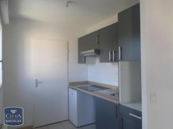 Appartement à louer 2 pièces 46.75m² Hénin-Beaumont (62110)