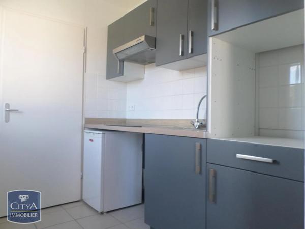 Appartement à louer 2 pièces 46.75m² Hénin-Beaumont (62110)