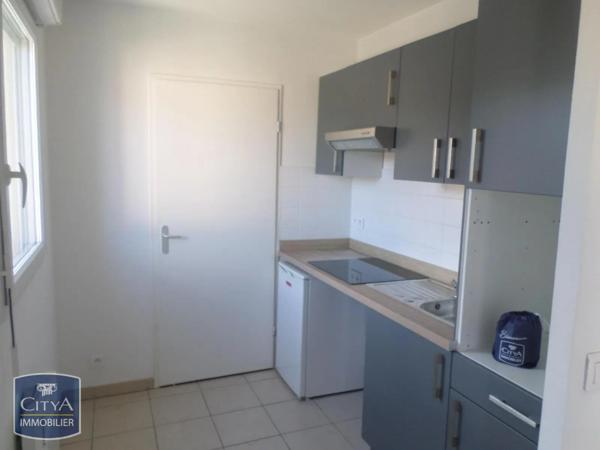 Appartement à louer 2 pièces 46.75m² Hénin-Beaumont (62110)