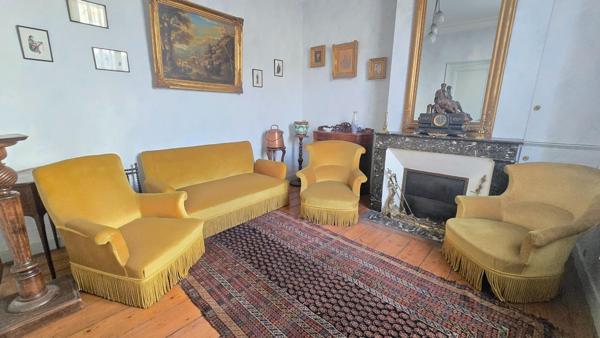 échoppe double quartier croix blanche 4 chambres, 2 bureaux, cave totale