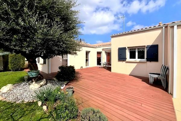 Maison Perigny 5 pièce(s) 125 m2 sur parcelle de 553 m2, Perigny 17180