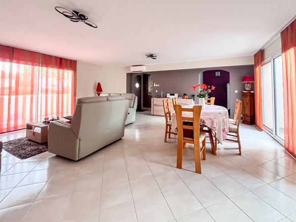 Maison Perigny 5 pièce(s) 125 m2 sur parcelle de 553 m2, Perigny 17180