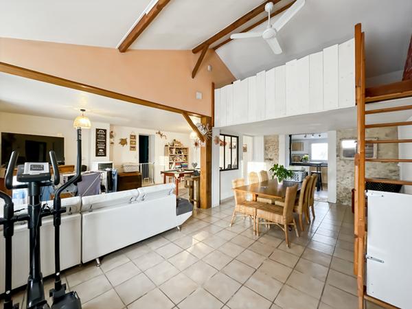 Maison T5 avec dépendances