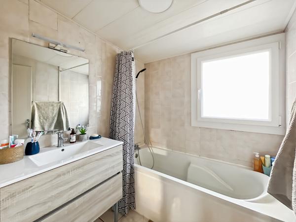 Maison T5 avec dépendances