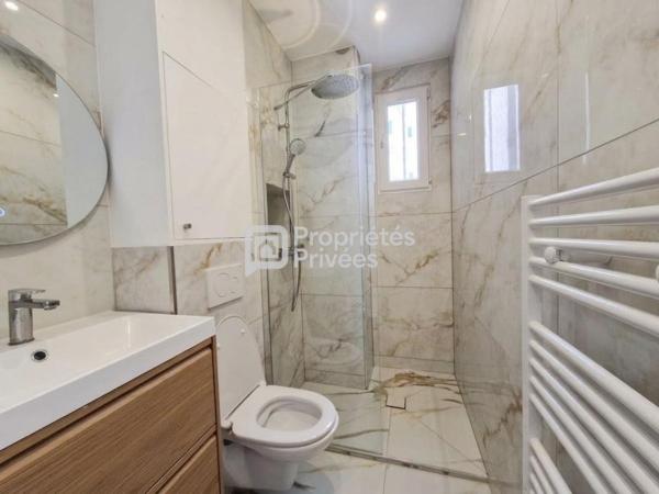 COUP DE COEUR appartement Suresnes 3 pièces 57.15 m2 entièrement rénové
