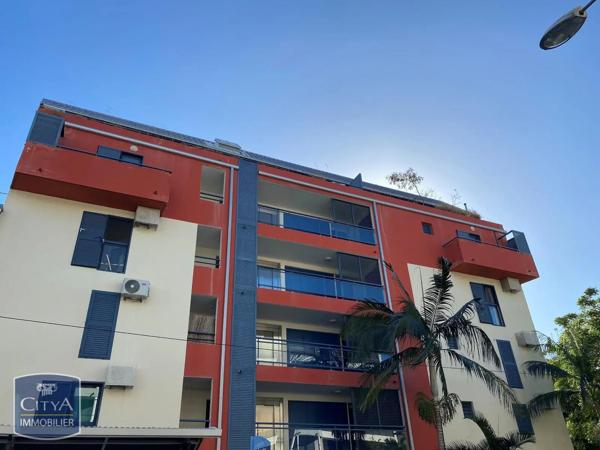 Appartement à louer 3 pièces 53.4m² Saint-Denis (97400)