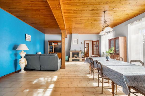 MAISON EN PISE