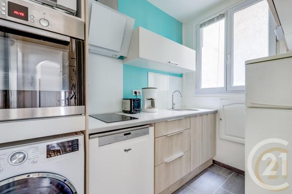 Appartement F3 à vendre  3 pièces - 56,31 m2 PARIS - 75017