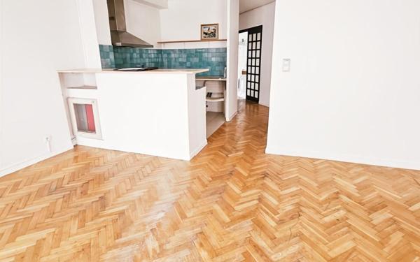 Appartement à vendre    2 pièces •  Pertuis