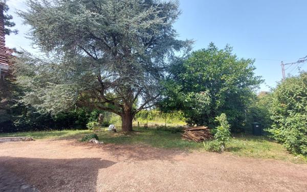 Maison à vendre    3 pièces •  Saint-Georges-sur-Cher