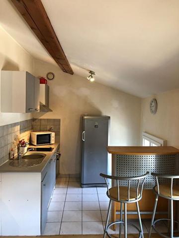 Location appartement Saintes : 590 € - AJP Immobilier Saintes