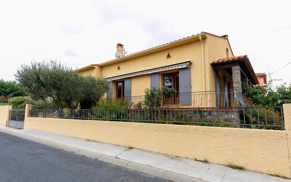 Maison à vendre    6 pièces •  Thuir