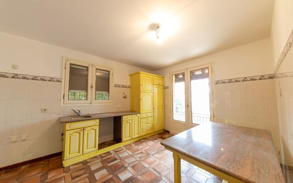 Maison à vendre    6 pièces •  Thuir