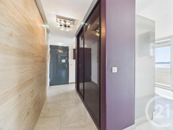 Appartement T4 à vendre  4 pièces - 69,92 m 2   TOULON  - 83