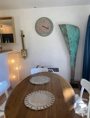 Maison à vendre  5 pièces - 122,60 m 2   GRIMAUD  - 83