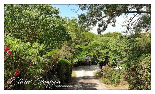 Sérénité et Nature : Spacieuse Propriété avec Piscine à 30 Min de Montpellier et Béziers