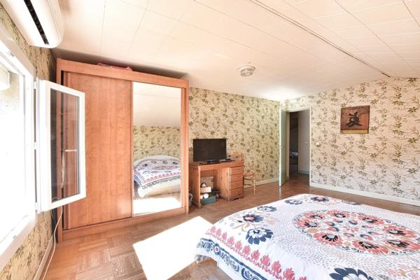 Sérénité et Nature : Spacieuse Propriété avec Piscine à 30 Min de Montpellier et Béziers