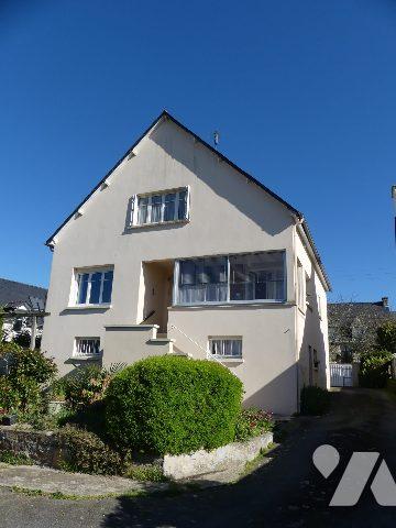 MAISON INDEPENDANTE 5 CHAMBRES CENTRE-VILLE