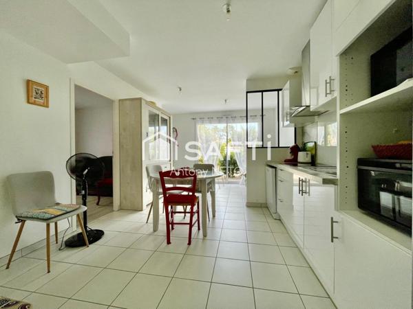 Maison contemporaine à vendre, 7 pièces + studio,  Gujan-Mestras (La Hume)