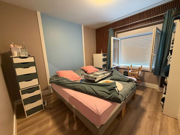 Immeuble 11 pièces 246.8 m2