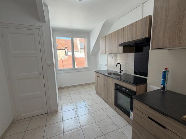 Immeuble 11 pièces 246.8 m2