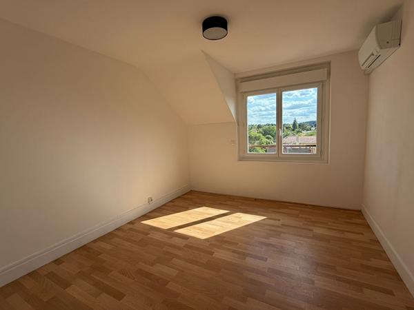 Immeuble 11 pièces 246.8 m2