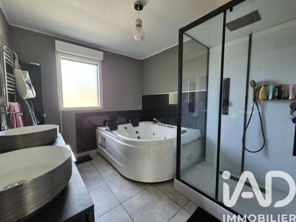 Maison à vendre 4 pièces 138 m² Denain