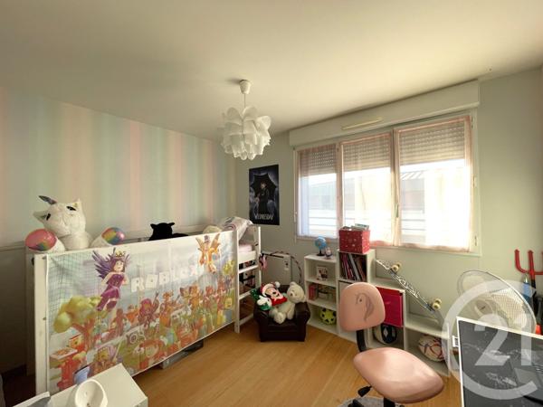 Appartement T4 à vendre  4 pièces - 77,77 m2 CHANTEPIE - 35