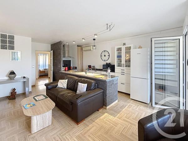 Appartement F3 à vendre  3 pièces - 61,59 m 2   ANTIBES  - 06