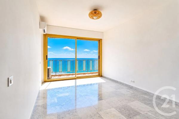 Appartement F3 à vendre  3 pièces - 70 m 2   ROQUEBRUNE CAP MARTIN  - 06
