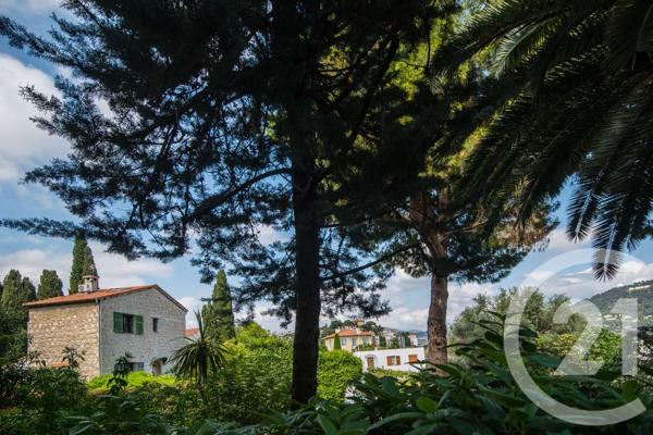Appartement F3 à vendre  3 pièces - 71 m 2   NICE  - 06