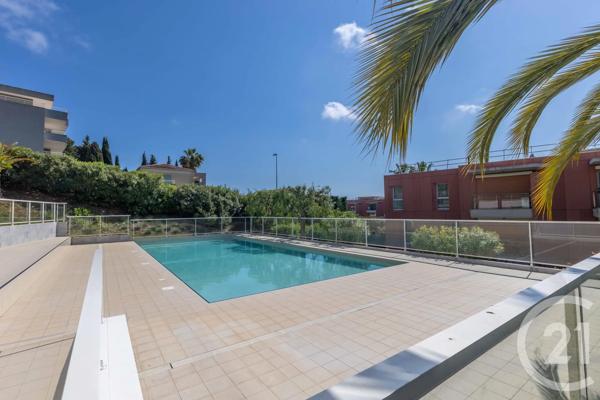Appartement F3 à vendre  3 pièces - 71 m 2   NICE  - 06