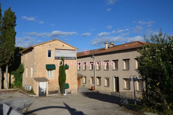 Commerce à vendre de 1 665 m²