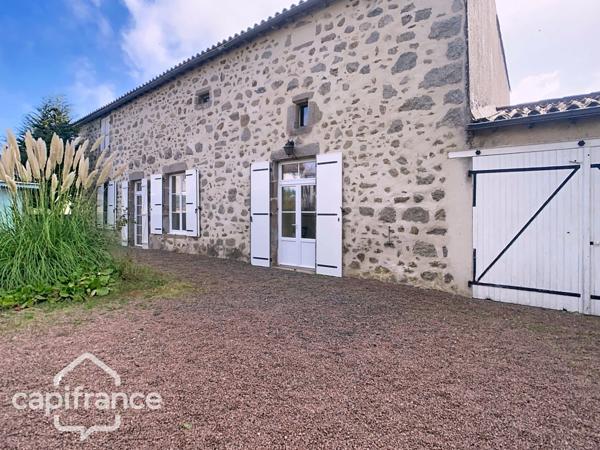 Maison de caractère à vendre 4 pièces PIERREFITTE (79)