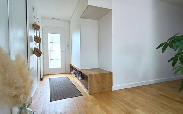 Maison à vendre    4 pièces •  Vayres