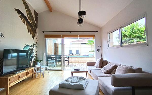 Maison à vendre    4 pièces •  Vayres