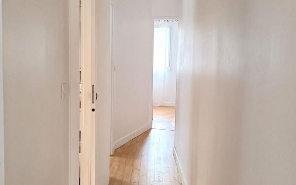 Maison à vendre    4 pièces •  Vayres