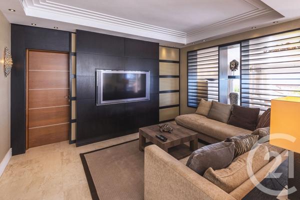 Maison à vendre  7 pièces - 428 m 2   JUAN LES PINS  - 06
