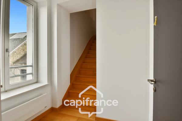 Appartement 3 pièces duplex – Dernier étage – Cœur historique de Saint-Omer