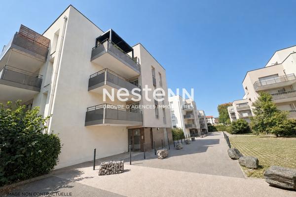 Résidence Securisée - Magnifique Appartement T3 lumineux avec balcon - Saint fons - Copropriete RT2020 proches transports et commerces - Tram T10