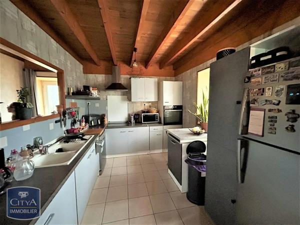 Immeuble à vendre 351m² Mensignac (24350)