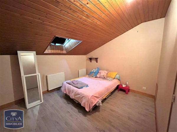 Immeuble à vendre 351m² Mensignac (24350)