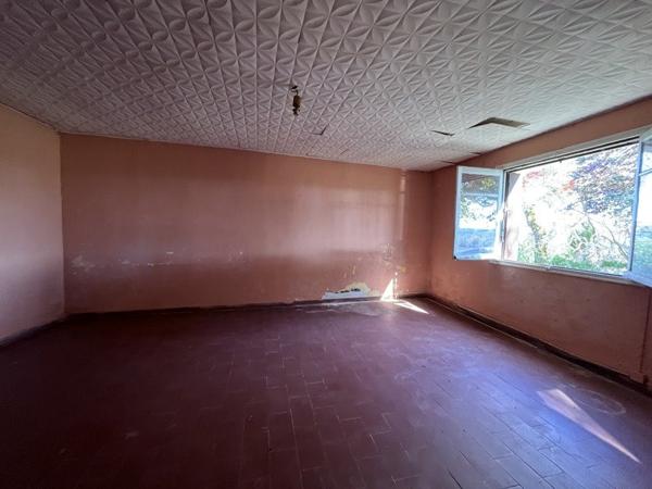 Maison à vendre 117 568 € Saramon 3 p 131 m² DPE F