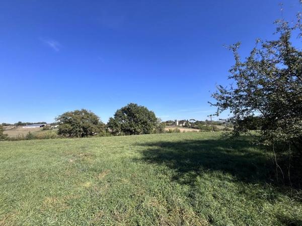 Maison à vendre 117 568 € Saramon 3 p 131 m² DPE F